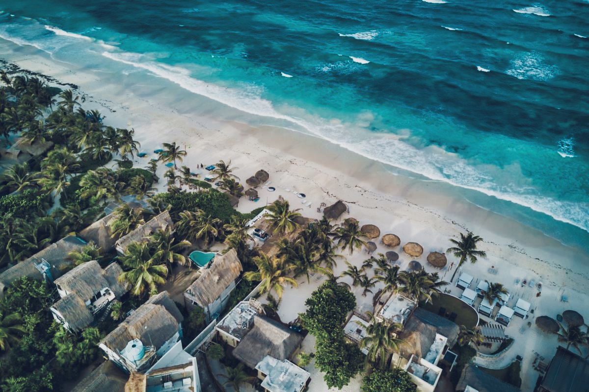 The Mayan Riviera's white sand beaches and azure-blue
waters are only a of couple hours away